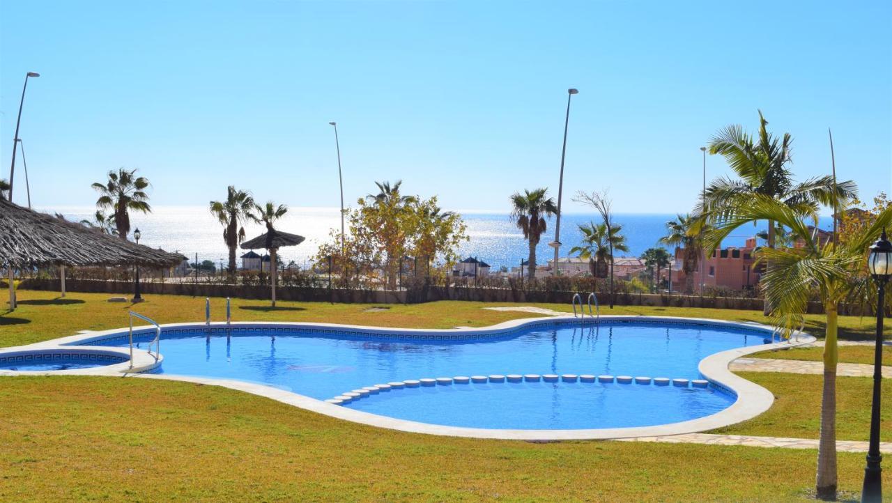 Espacioso Apartamento Con Preciosos Jardines Y Bbq إسلا بلانا المظهر الخارجي الصورة